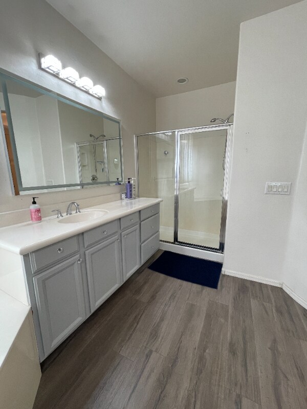 Building Photo - 9622 S 46th Ln