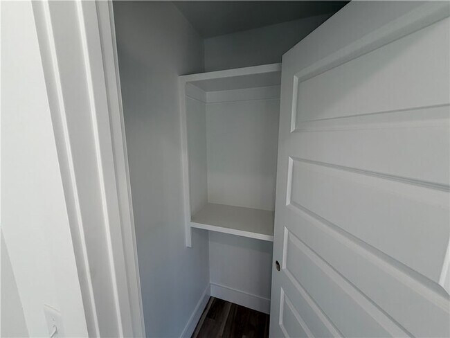 Building Photo - 2091 W Ora Dr