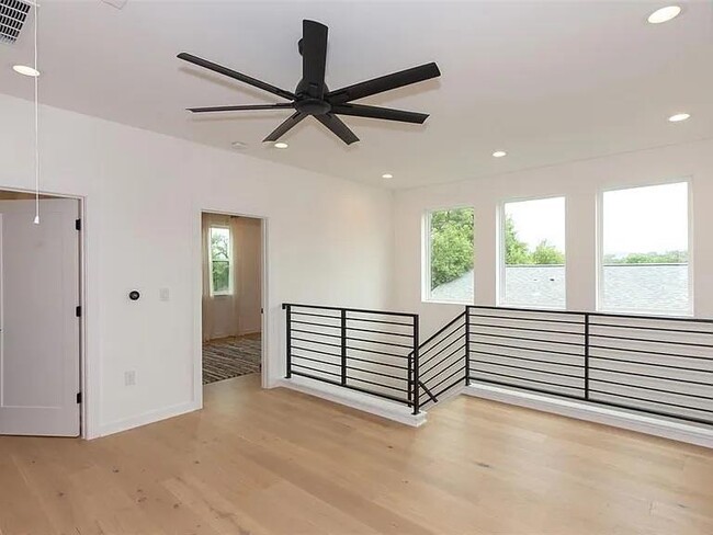 Building Photo - 18205 Fair Ln