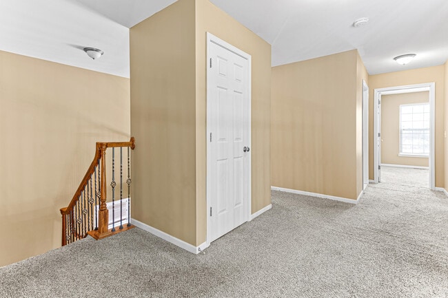 Building Photo - 49896 Parkside Dr