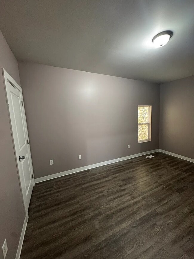 Building Photo - 511 Crouse St