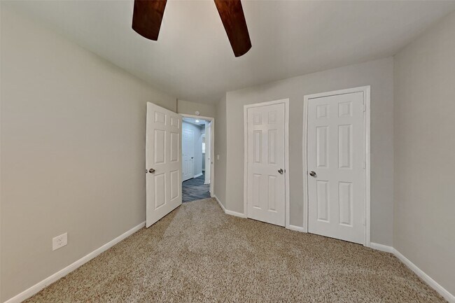Building Photo - 10107 Sands Trail Ct