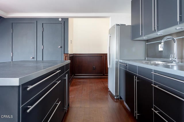 Building Photo - 257 S Spring St