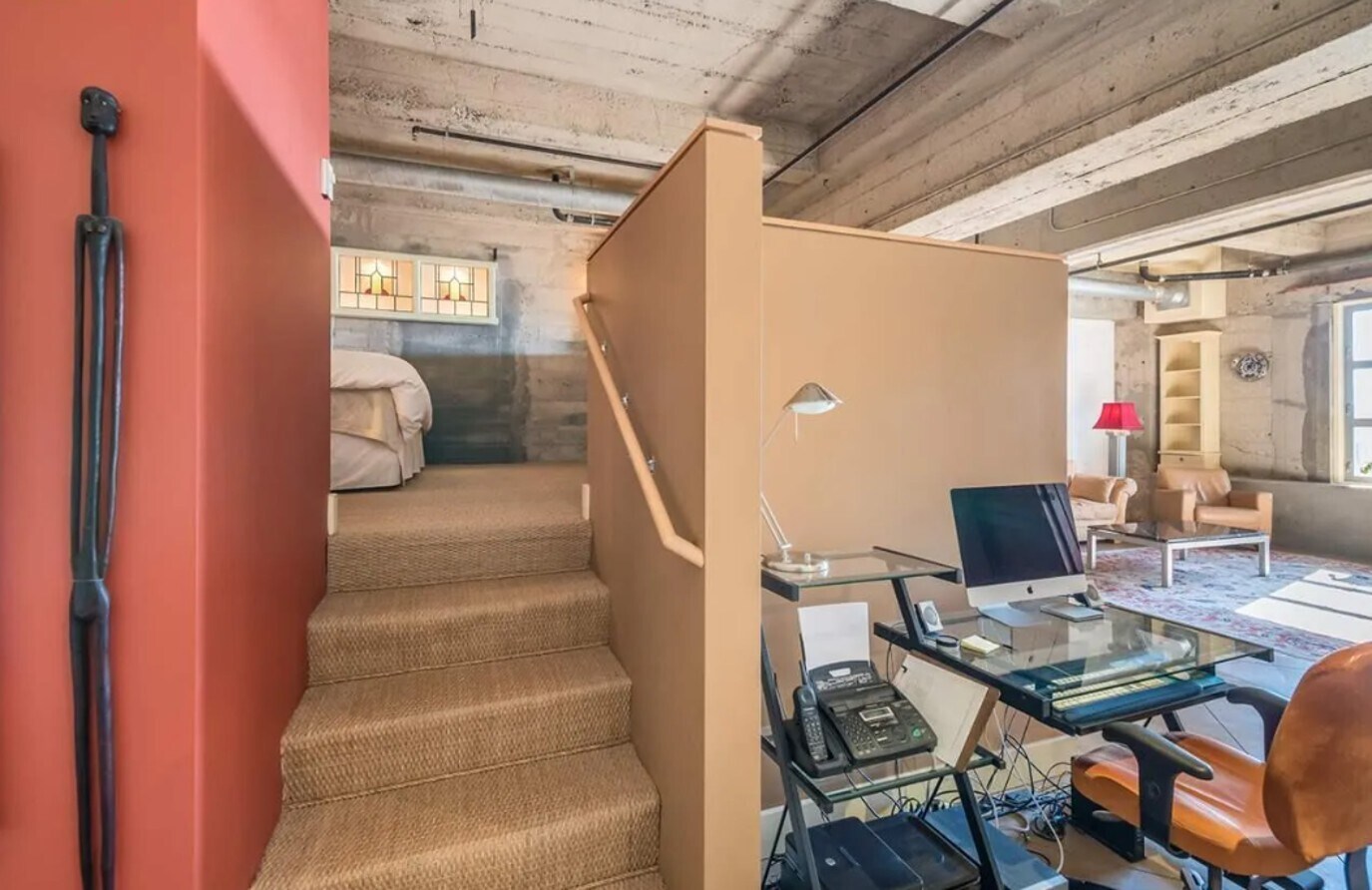 Building Photo - 201 4th St