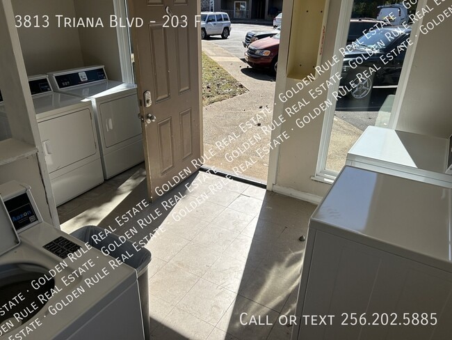Building Photo - 3813 SW Triana Blvd