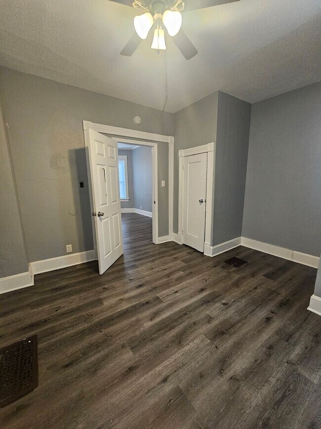 Building Photo - There is a $25 fee for the application and everyone over 18 needs to fill out their own application.