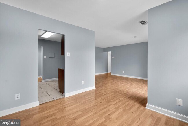 Building Photo - 19413 Brassie Pl
