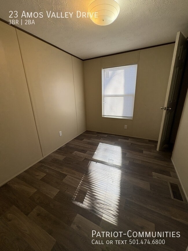 Building Photo - 23 Amos Valley Dr