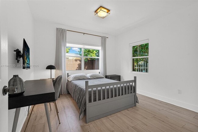 Building Photo - 37 NW 47th St