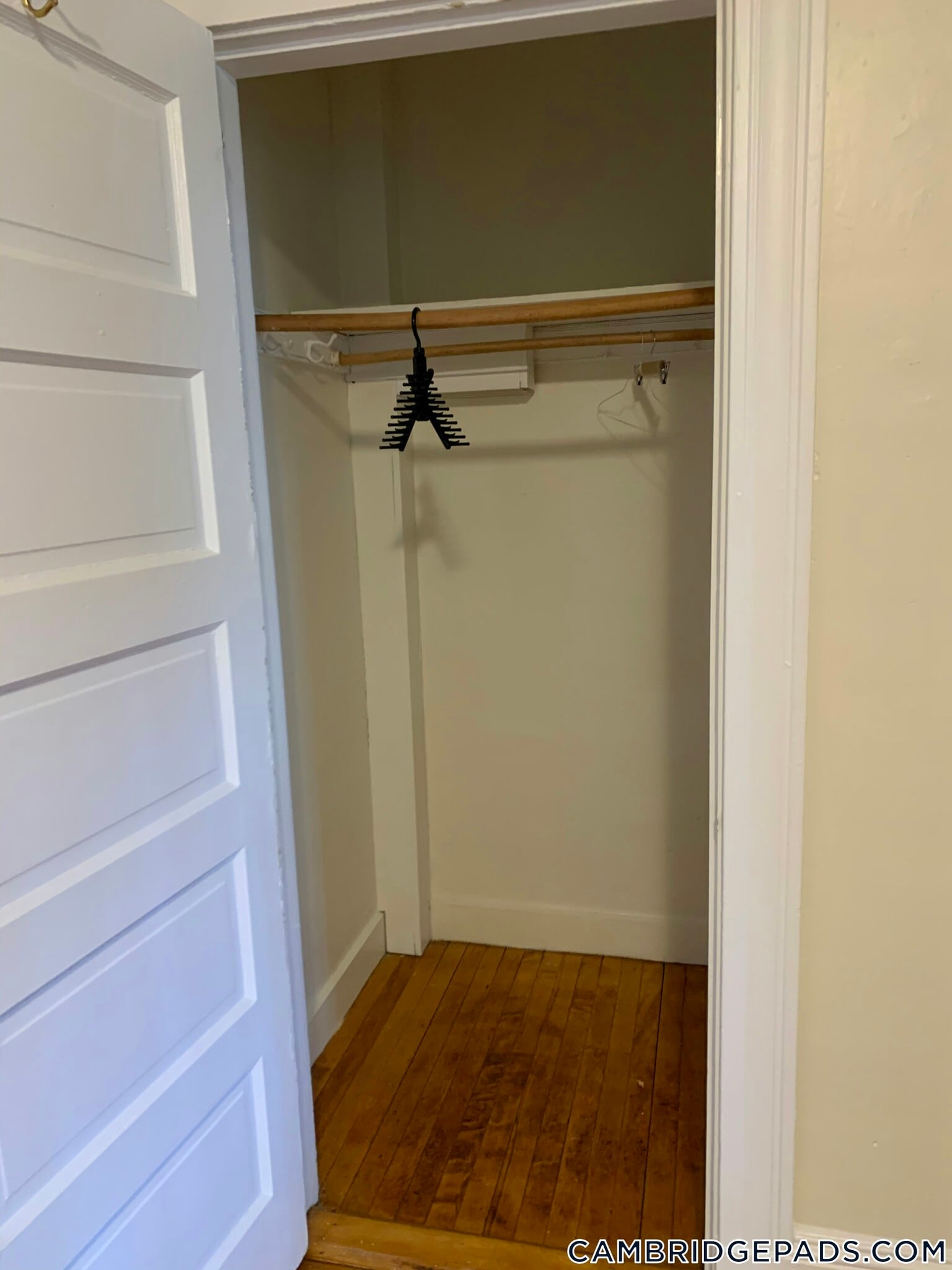 Building Photo - 14 Centre St