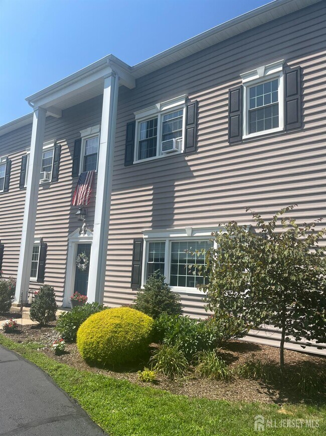 Building Photo - 284 Union valley Half Acre Rd