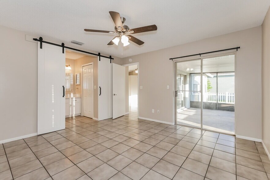 Building Photo - 227 Belfort Pl