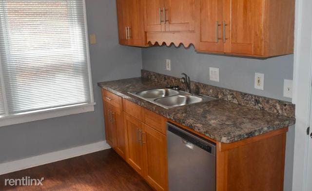 Kitchen 3 - 1686 Eddington Rd