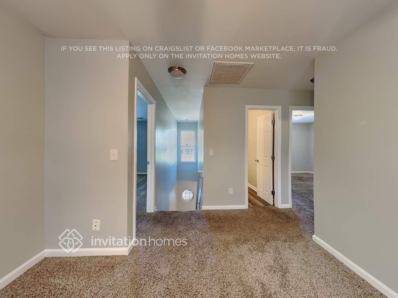 Building Photo - 10 Hidden Meadow Ct