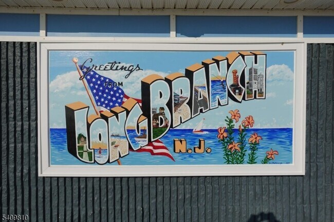 Building Photo - 272 Willow Ave