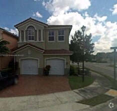 Building Photo - 8513 NW 109th Ct