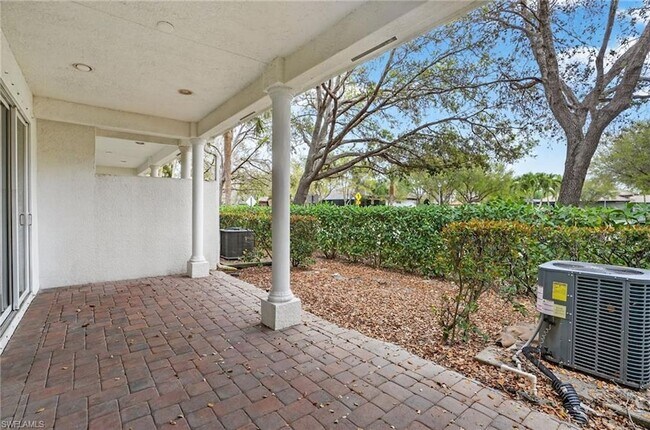 Building Photo - 7005 Romana Way
