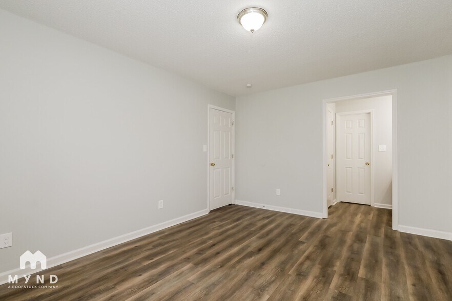 Building Photo - 710 Greyson Dr