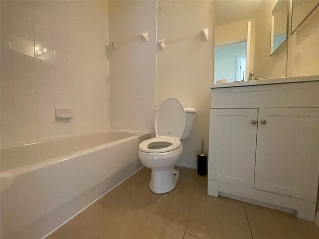 Building Photo - 659 Caribbean Dr