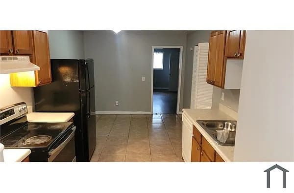Building Photo - Room in Duplex on Glenwoods Dr