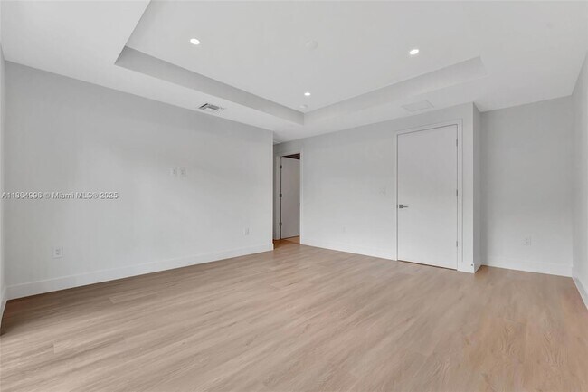 Building Photo - 1563 NW 94th Ave