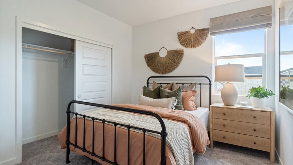 Room example - 8716 Hamblen Ct