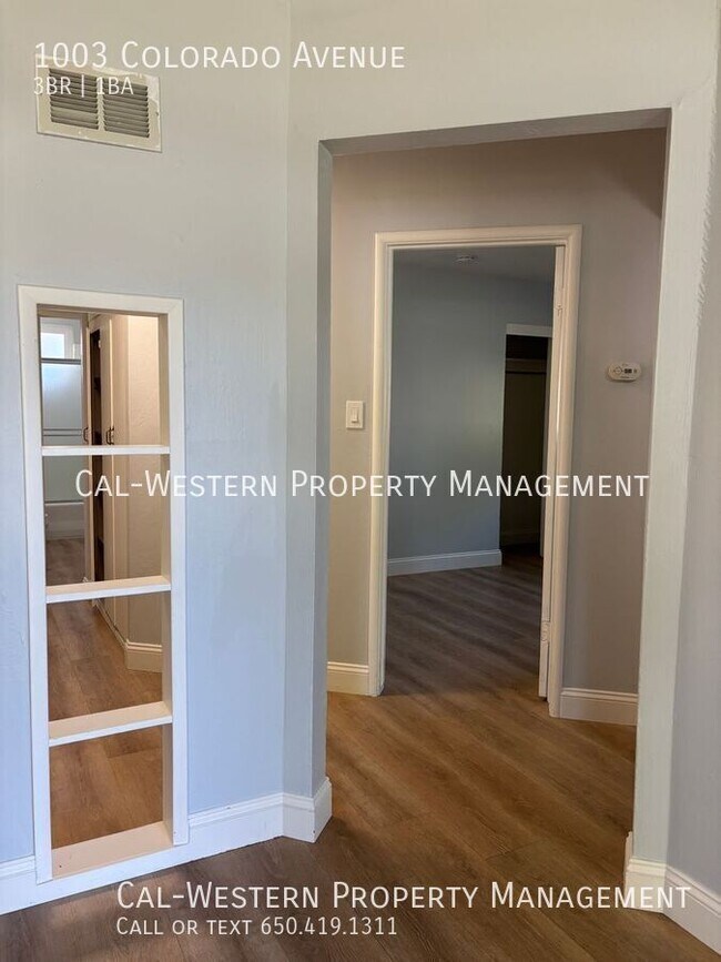 Building Photo - 1003 Colorado Ave