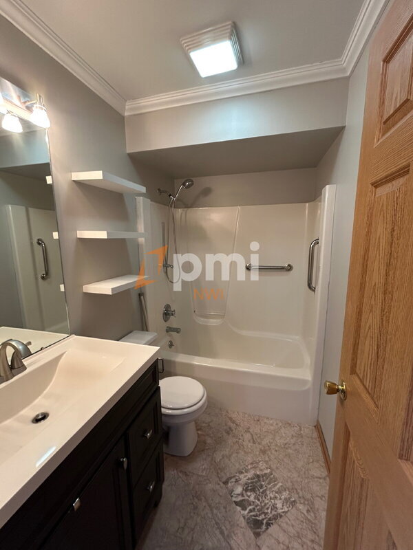 Building Photo - 162 Mallard Pointe Dr