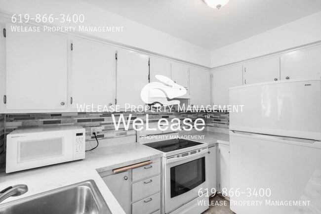 Building Photo - 7966 Mission Center Ct