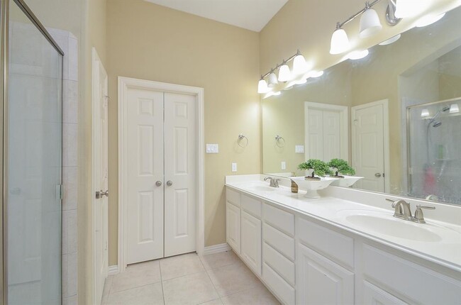 Building Photo - 3806 Sawyer Bend Ln