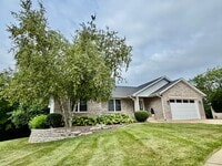 Building Photo - 628 Krpan Ct