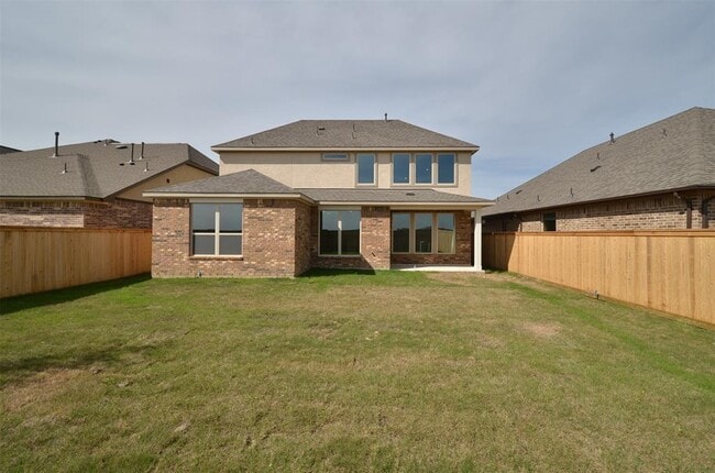 Building Photo - 19255 Presa Canyon Dr