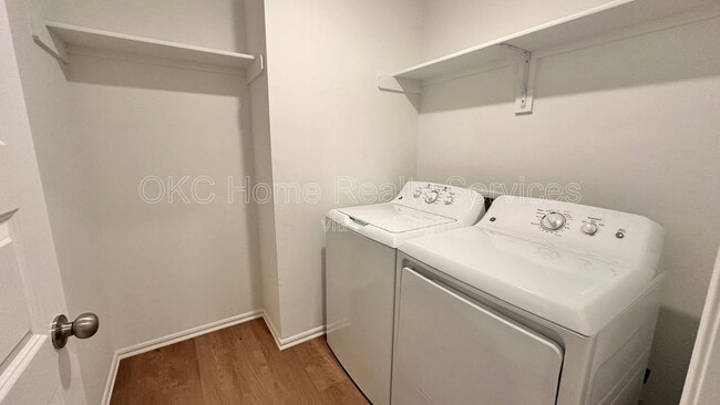 Building Photo - 16201 Harvester