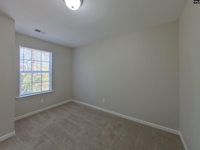 Building Photo - 653 Dawsons Park Wy