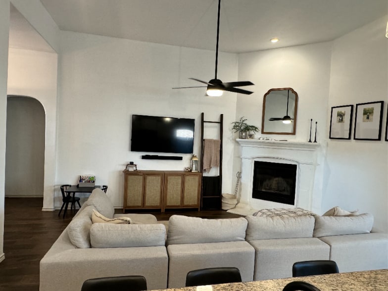 Building Photo - 11425 Starlight Ranch