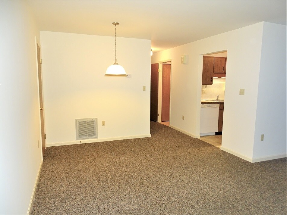 Building Photo - 1317 Lincoln Heights Ave