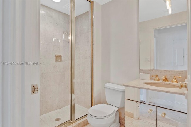 Building Photo - 19237 Fisher Island Dr