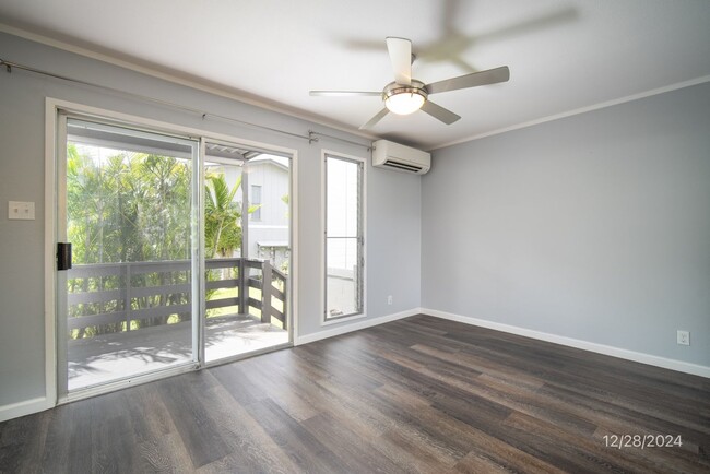 Building Photo - 3 bd / 1.5 ba Condo at Waiau Gardens Kai E