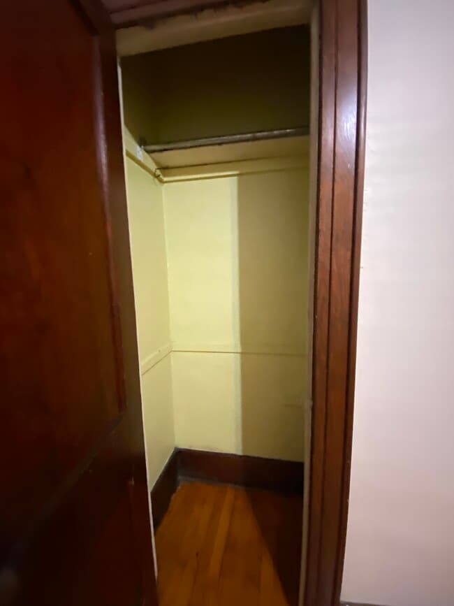 Building Photo - 1008 Lamb St