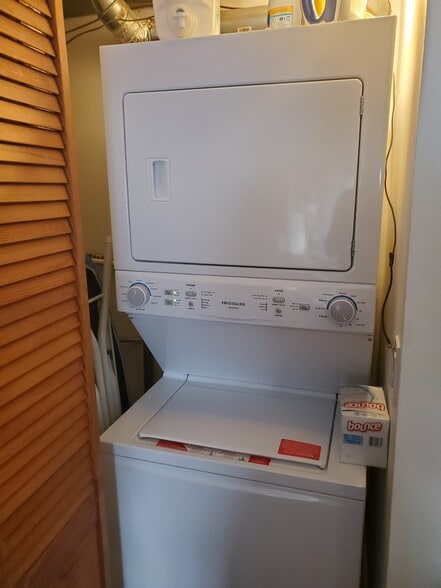 In Unit W/D - 1952 W George St