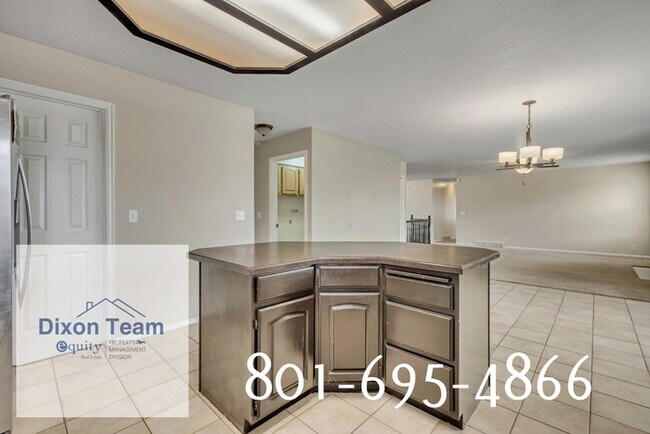 Building Photo - 10496 S 2330 W