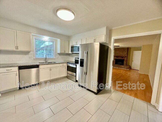 Building Photo - 6244 Milford Rd