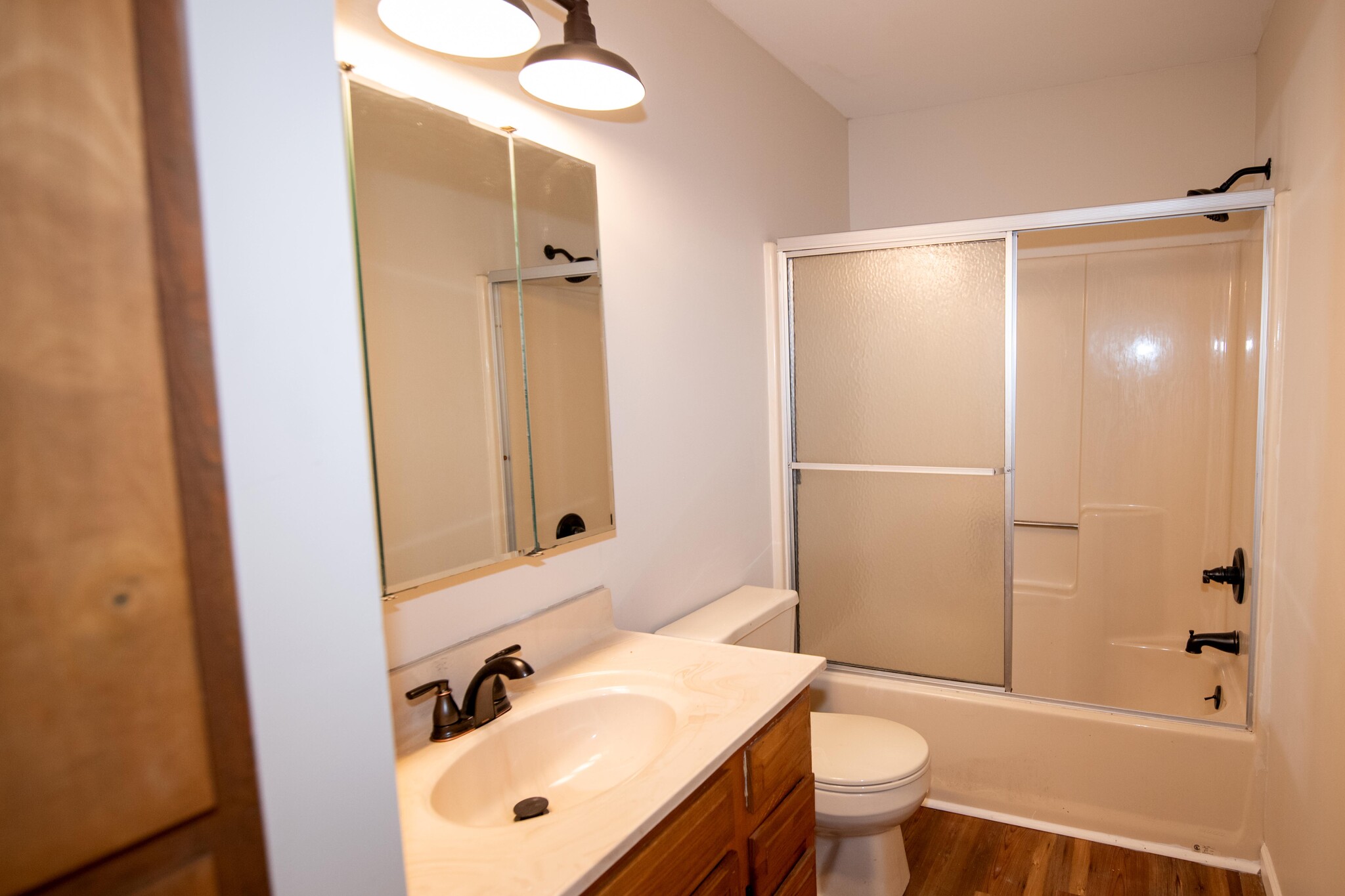 Building Photo - 146 Pierre Pl