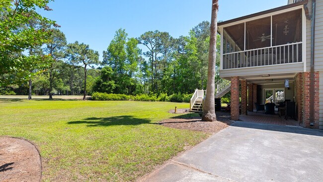 Building Photo - 546 Collins Meadow Dr