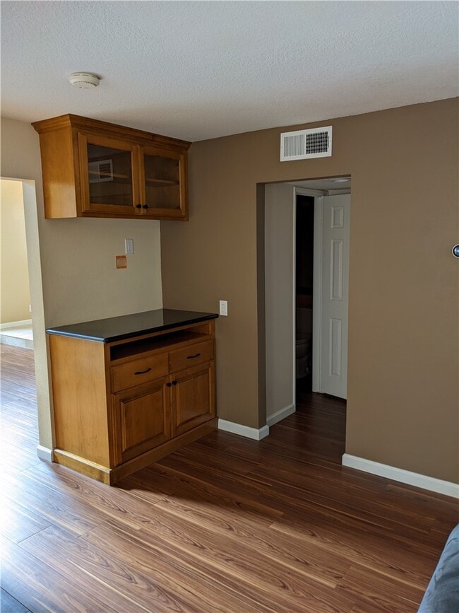 Building Photo - 8243 E Ironwood Ave