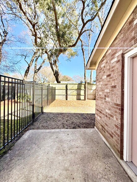 Patio View - 274 Fleming Rd