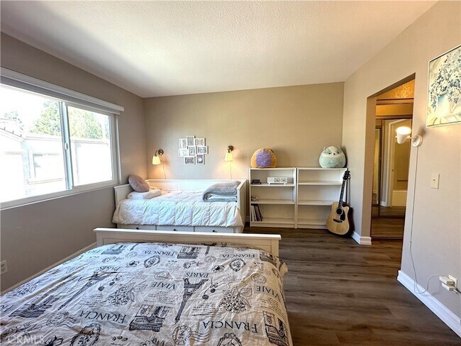 Building Photo - 21138 Jasmines Way