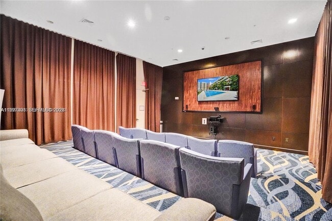 Building Photo - 2775 NE 187th St