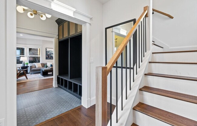 Building Photo - 1807 Martin Luther King Jr Way