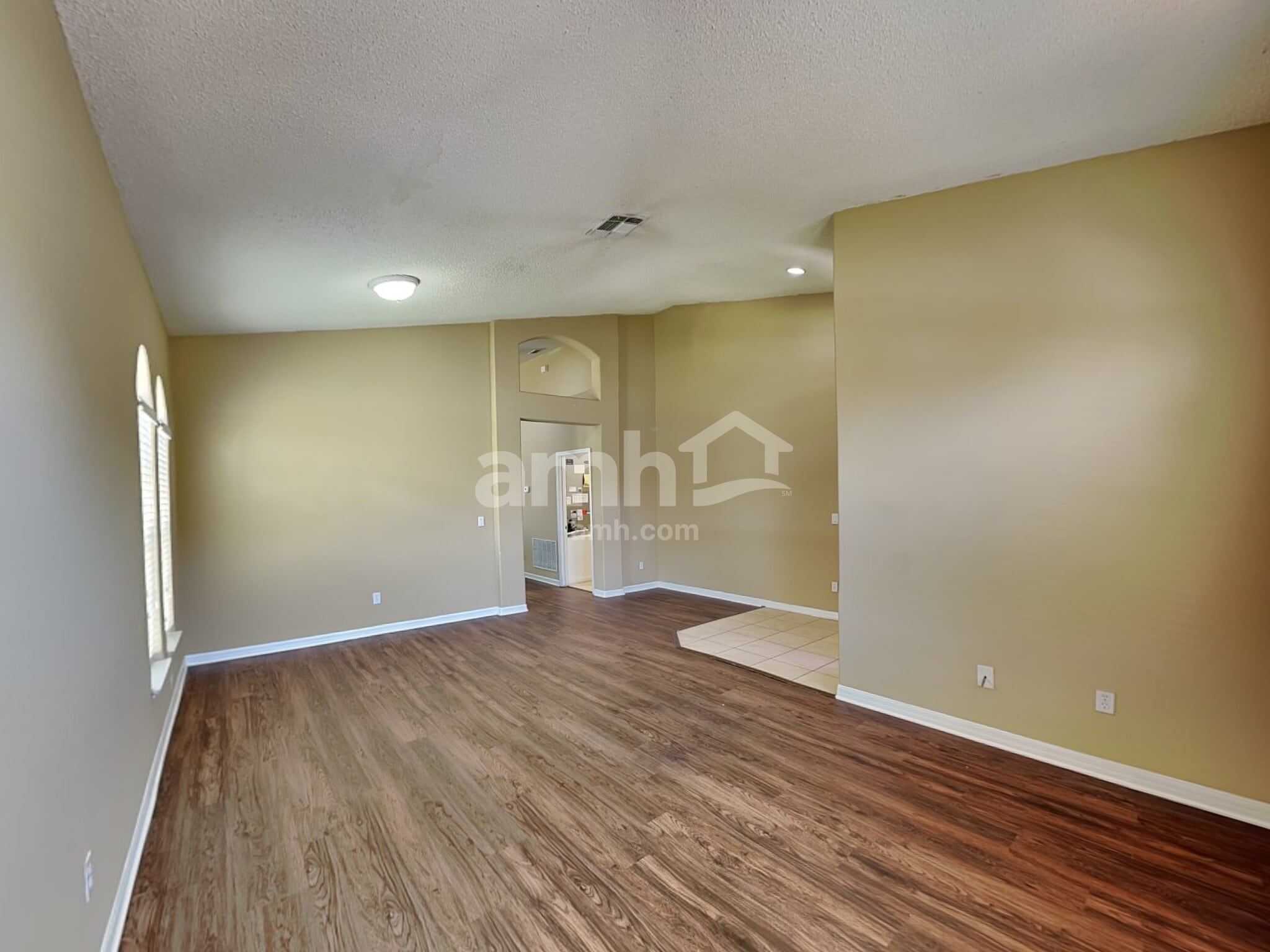 Building Photo - 1714 Cedar Lake Dr